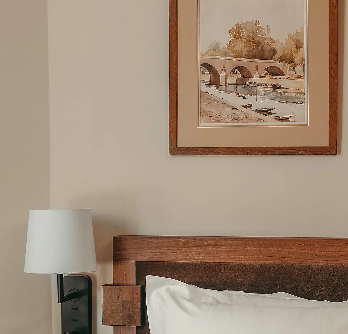 Hotel Du Savoir Paris
