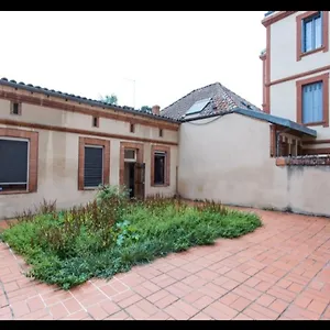 https://nouveloasis.midi-pyreneeshotels.com