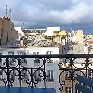 Bastille Secret Hotel